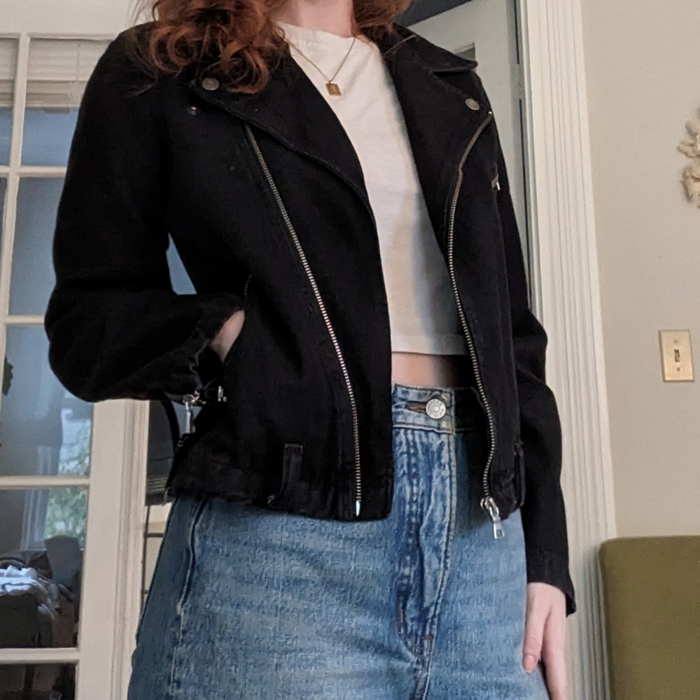 Black Denim GAP Jean Jacket, small